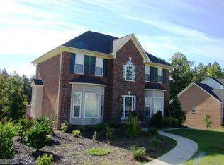 1173 Meadowlands Dr, Winston Salem, NC 27107