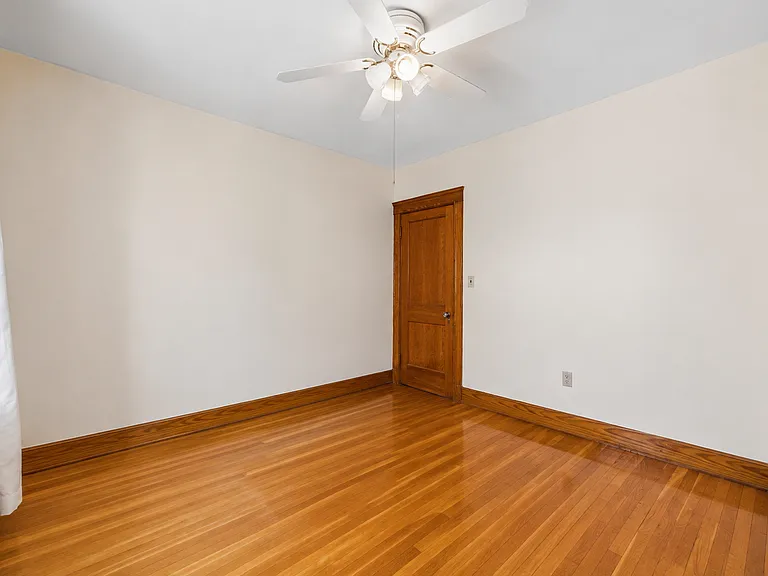 16 Newbern Ave #2 — Photo 5