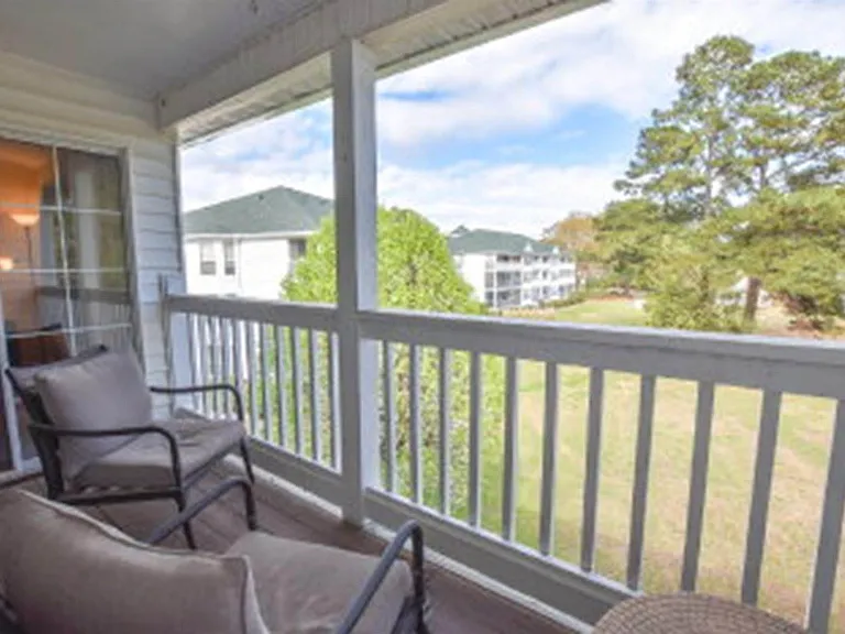 770 Charter Dr #C10 — Photo 3