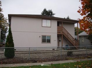 1047 8th Ave, Longview, WA 98632