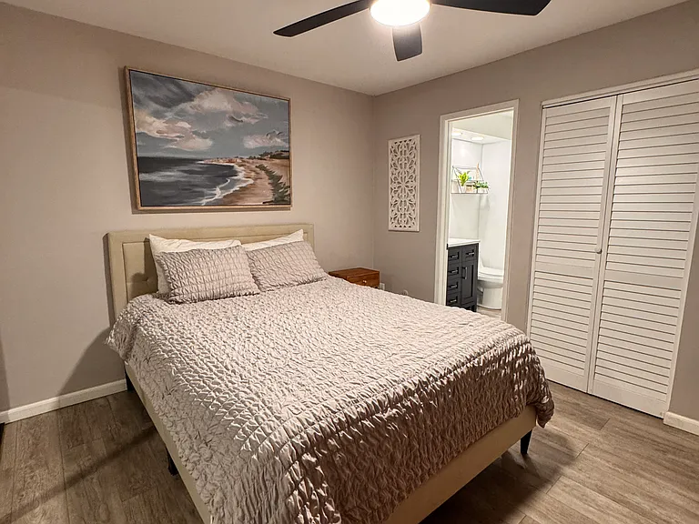 4752 Hawley Blvd #3 — Photo 4
