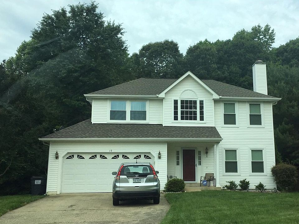 19 Clark Lane