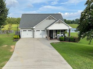 2792 Cathedral Caverns Hwy, Grant, AL 35747