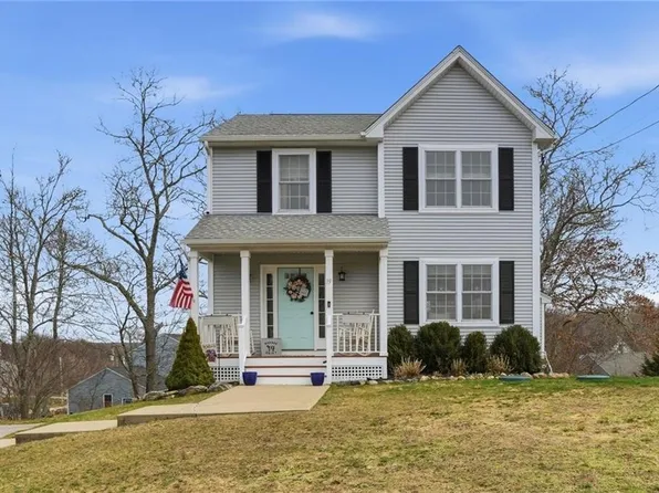 19 Fieldstone Way, Westerly, RI 02891