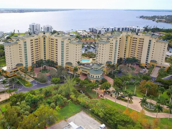 3414 Hancock Bridge Pkwy APT 403, North Fort Myers, FL 33903