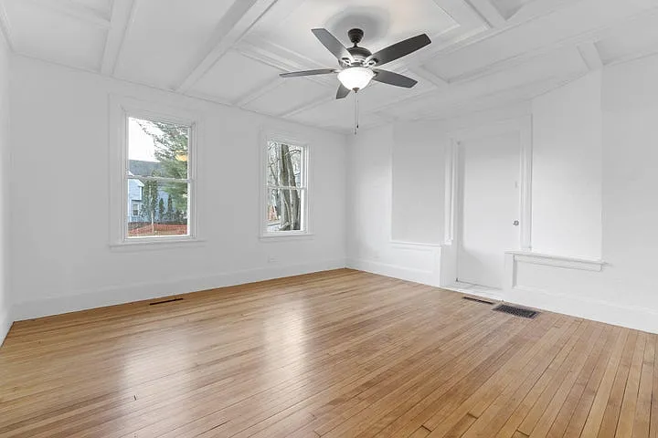 9 Charles St — Photo 9