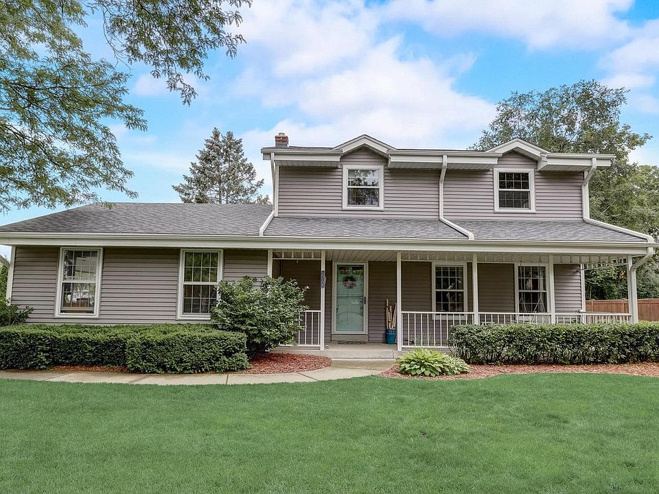 15135 West Harmony Dr, New Berlin, WI 53151 Zillow