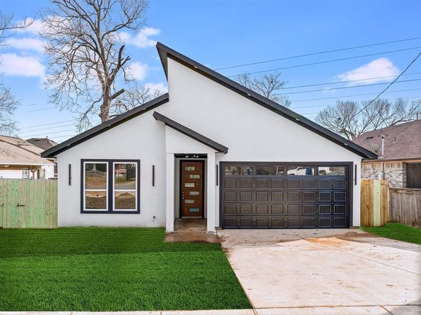Home for Sale in Dallas TX