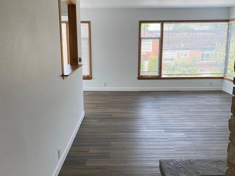 4217 E McGilvra St #6 — Photo 12
