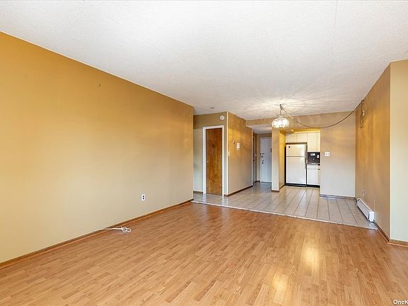 4th image of 66-59 71st St #3B