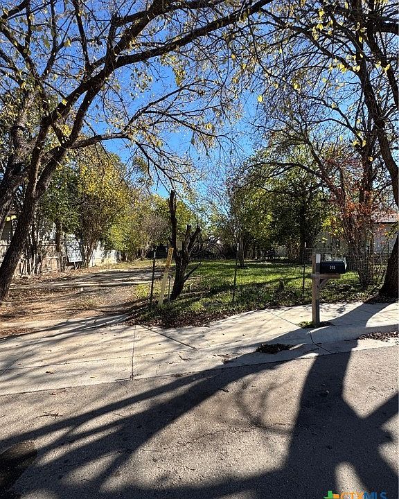 1st image of 398 Railroad St