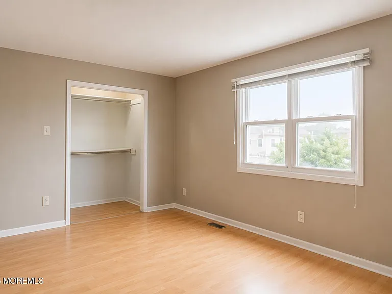 610A N Victoria Ave #1 — Photo 11
