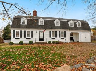 1 Ware Ln, Marblehead, MA 01945