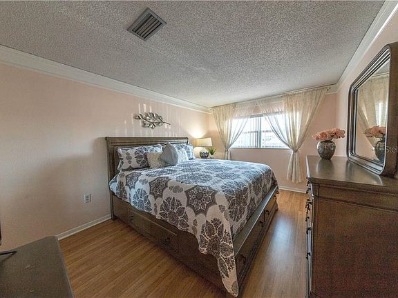 5th image of 5501 80th St N Unit 112
