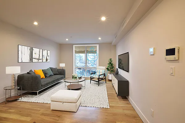 Rented by null | media 5