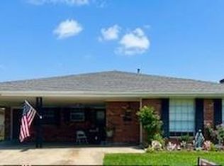2403 Neyrey Dr, Metairie, LA 70001