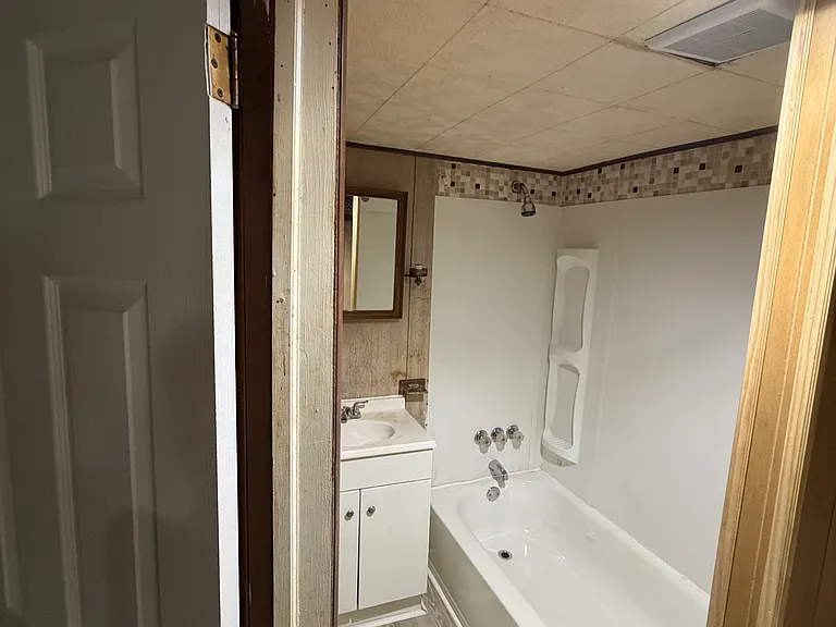 4224 Sheldon Ave — Photo 16