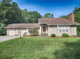 571 N Wind Dr, Winston Salem, NC 27127