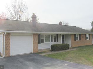 801 Wisteria Dr, Westminster, MD 21157
