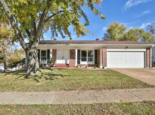 4233 Massabielle Dr, Saint Louis, MO