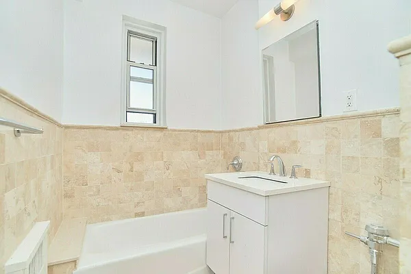 Rented by Living New York | media 9