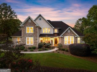 526 Orchard Dr, Clarkesville, GA 30523