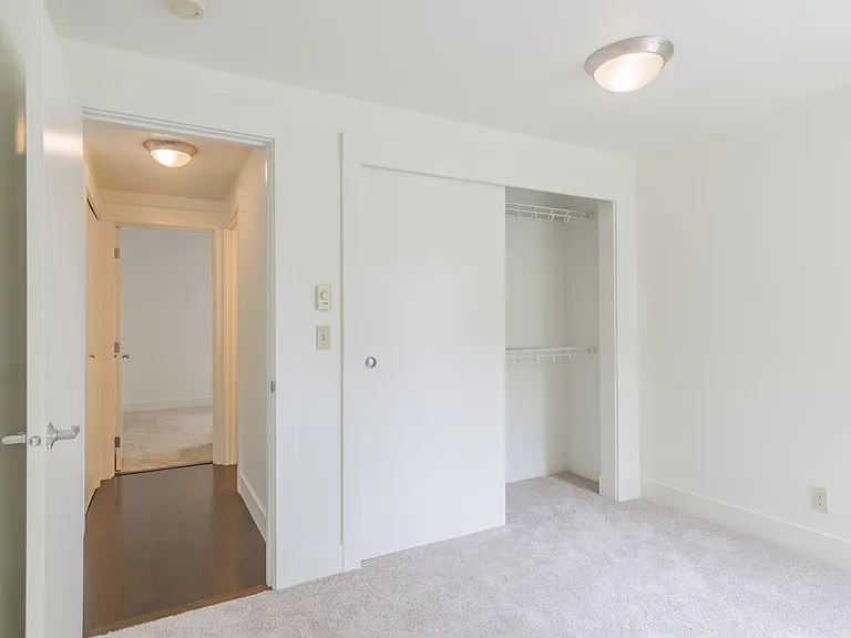 3401 Wallingford Ave N — Photo 17