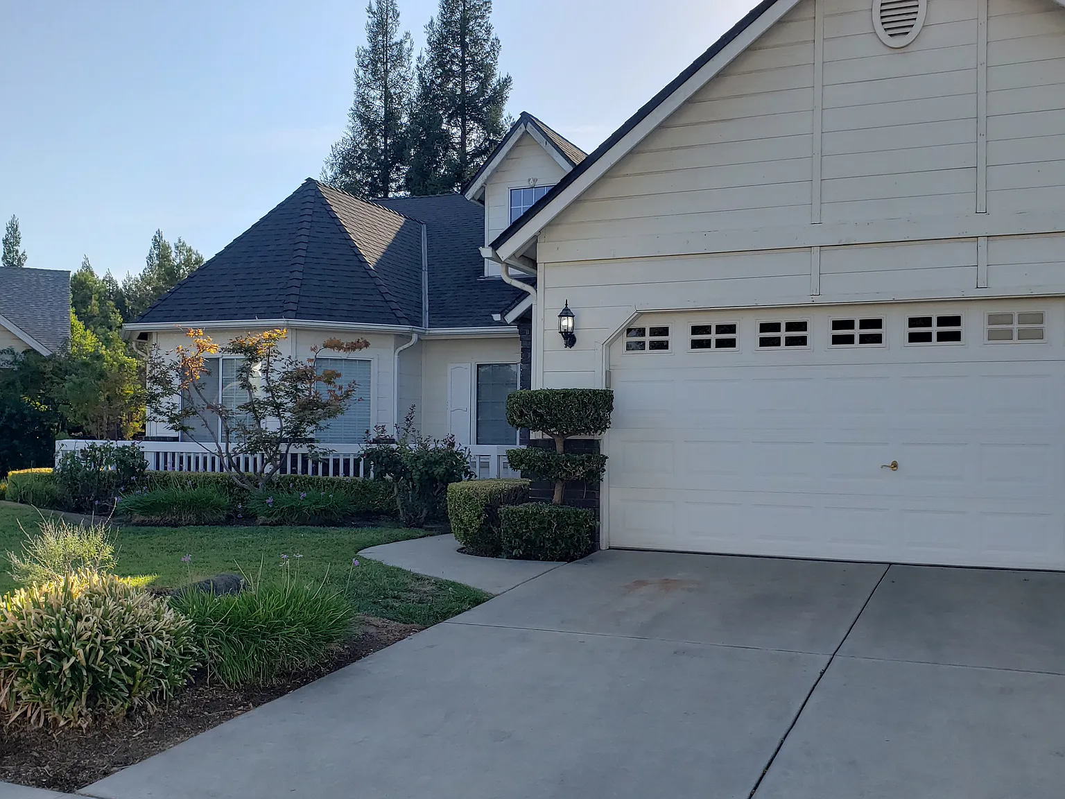 3 bed, 1872 sqft, $2,625 — Photo 2
