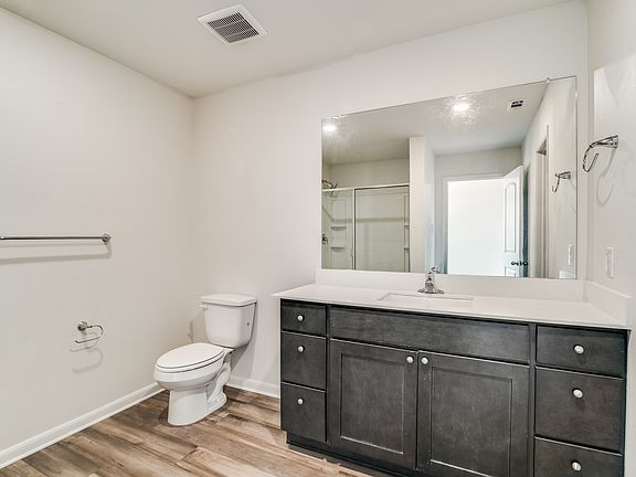 3rd image of 614 Arlington Park Ct