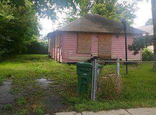 1126 Luzon St, Houston, TX 77009
