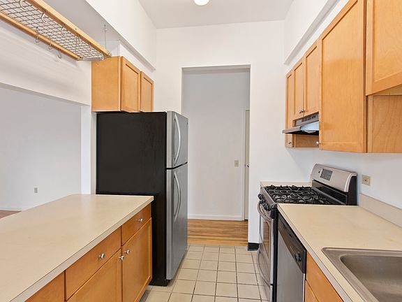 3rd image of 313 W 143rd St APT 5C