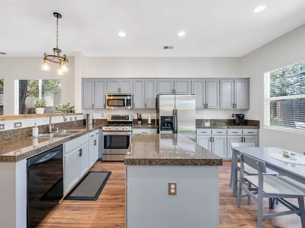 10577 Eagle Falls Way, Reno, NV 89521