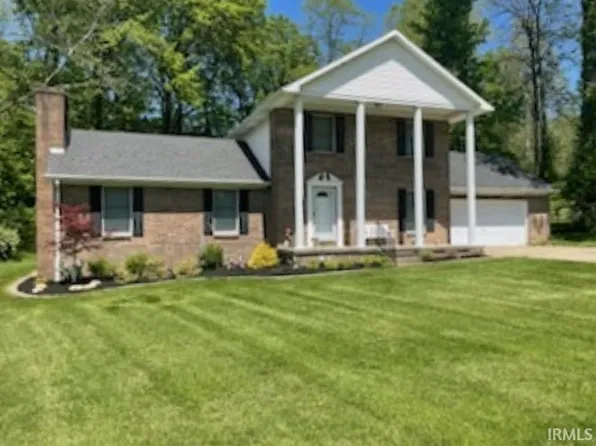 7816 Greenbriar Dr, Evansville, IN 47710