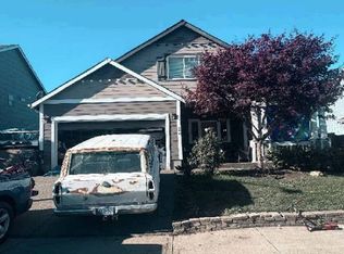 686 June Dr, Molalla, OR 97038