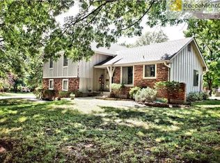 12736 Oakland Ave, Grandview, MO 64030