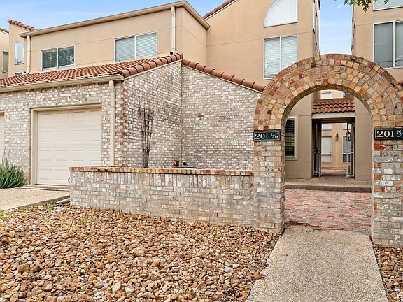 3rd image of 201 W Craig APT M
