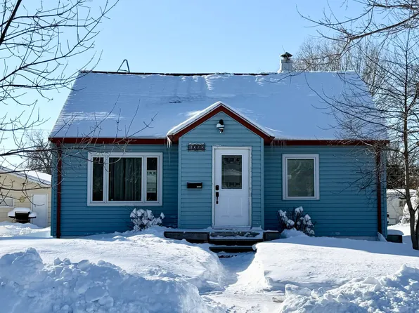 1030 2nd St NE, Devils Lake, ND 58301
