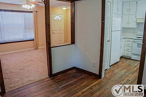 4th image of 303 Norwood Dr