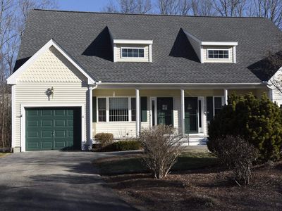 11 Royal Lane, Raymond, NH, 03077