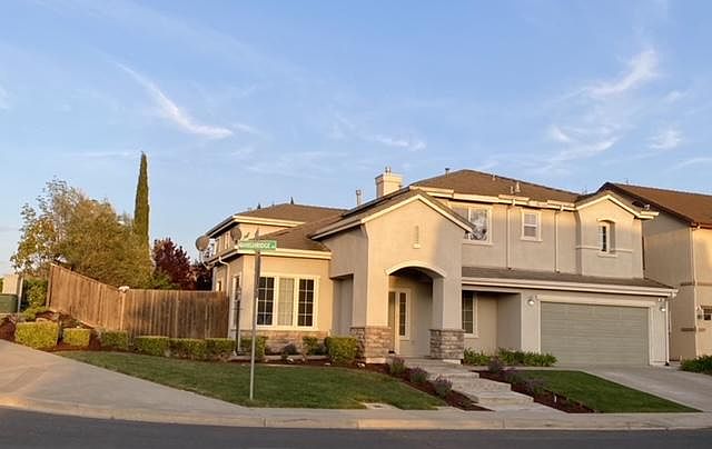 1st image of 62 Highridge Dr
