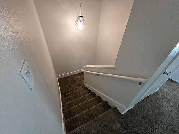 3rd image of 500 E Riverside Dr APT 229