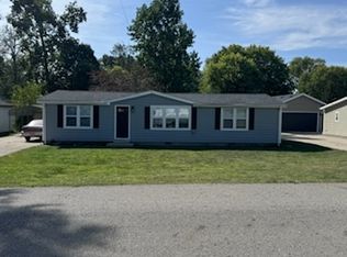 301 N 500 E, Chesterfield, IN 46017