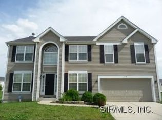 110 Crystal Ln, Fairview Heights, IL 62208