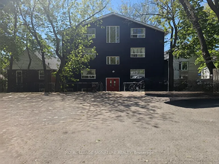 10 Ivy Ave #2 — Photo 2