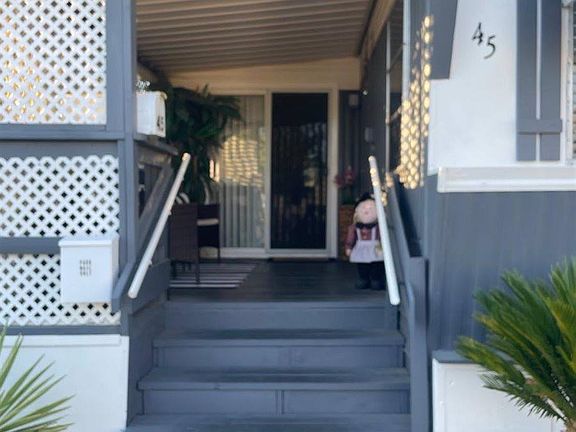 3rd image of 5935 Auburn Blvd