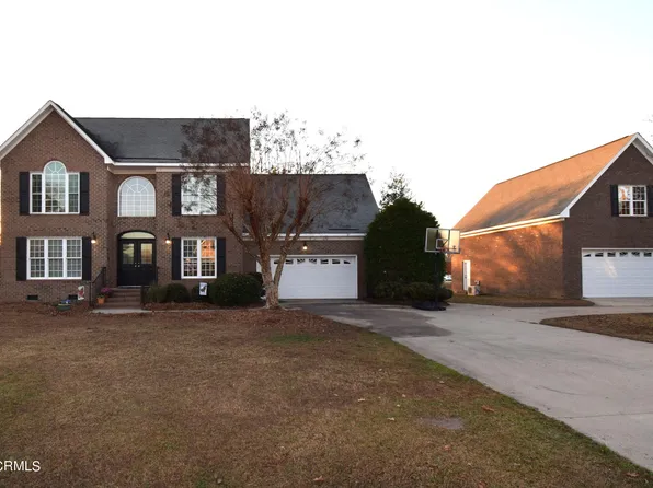 2219 Woodmoor Drive, Greenville, NC 27858