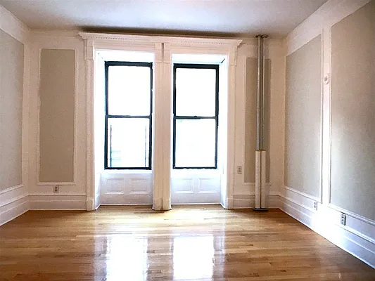 Rented by Sovereign Associates | media 19