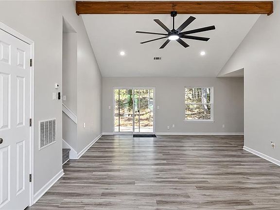 3rd image of 3821 River Rd