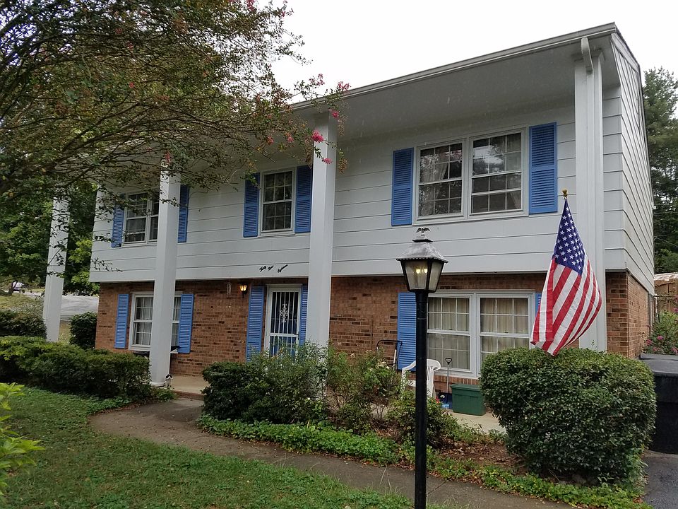 1st image of 3918 Saint James Cir