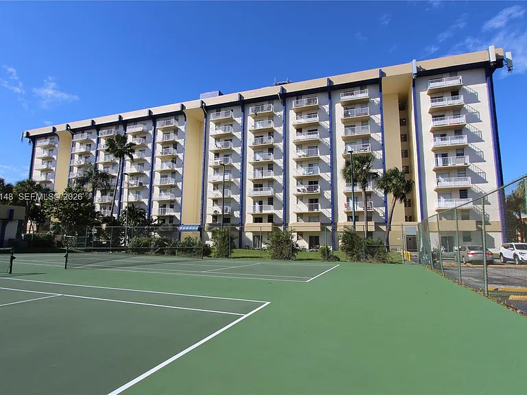 801 NW 47th Ave #121W — Photo 20
